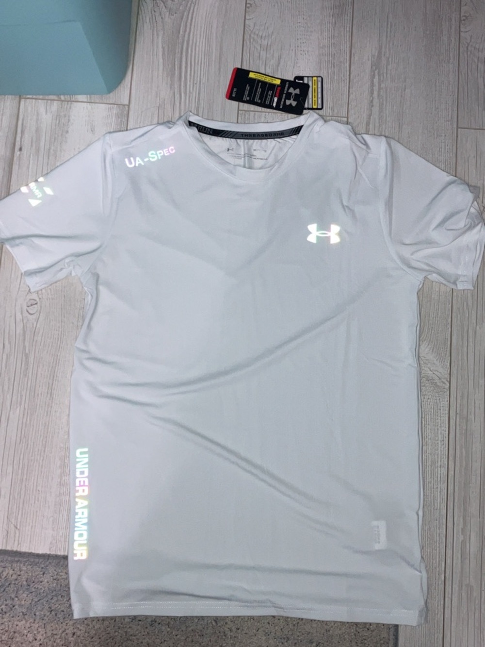 White under armour rainbow reflective set. Shirt